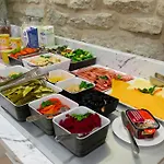 Rixwell Viru Square Szálloda 3*