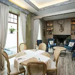 Szálloda Rixwell Viru Square 3*