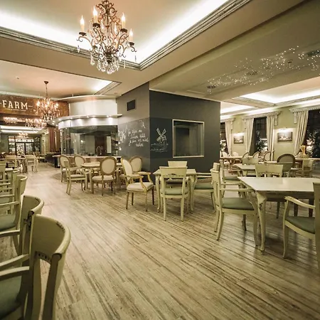 Rixwell Viru Square 3* Tallin