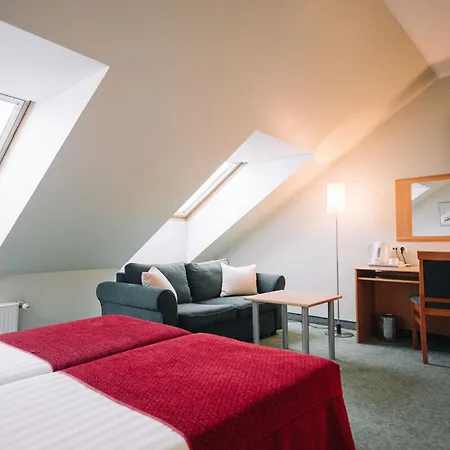 Rixwell Viru Square 3* تالين