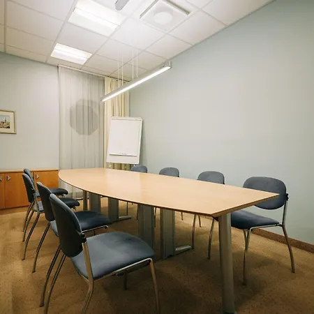 Rixwell Viru Square 3* Tallin