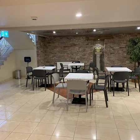 Hotel Rixwell Viru Square 3*