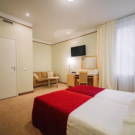 Rixwell Viru Square فندق