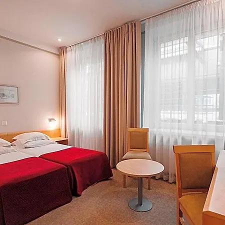 Hotel Rixwell Viru Square 3*