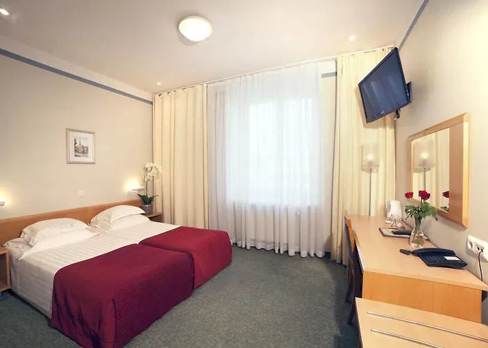 Rixwell Viru Square Hotell