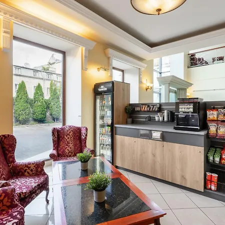 Hotel Rixwell Viru Square 3*