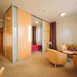 Rixwell Viru Square Otel Tallinn