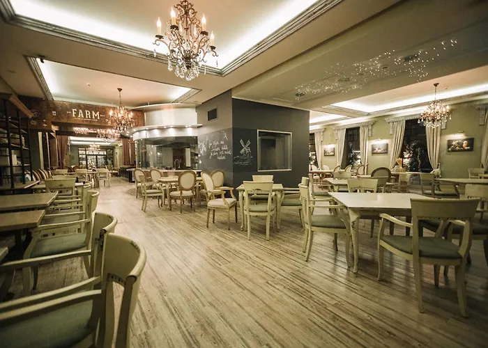 Rixwell Viru Square 3* Таллин